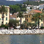 Acquamarina Apartamento *