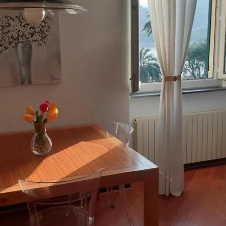 アパート Acquamarina *